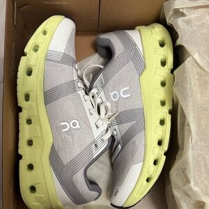ON Women's Athletic Shoes - Gray and Yellow